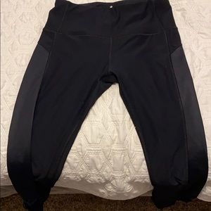 Black Yoga Leggings with Detail